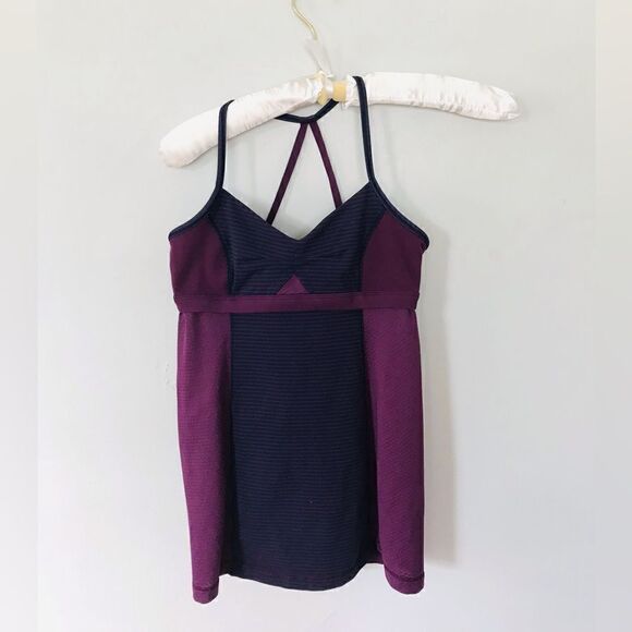 LULULEMON Bend and Flow Tank Top Hyper Stripe Gym Hot Yoga Spin EUC - Picture 1 of 5